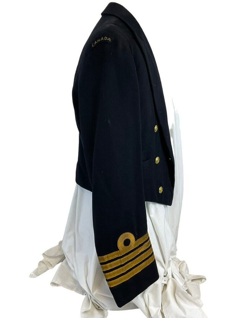 Canadian Navy RCN Mess Dress Jacket Named Gieves Maker Label Canadian Navy RCN Mess Dress Jacket Named Gieves Maker Label