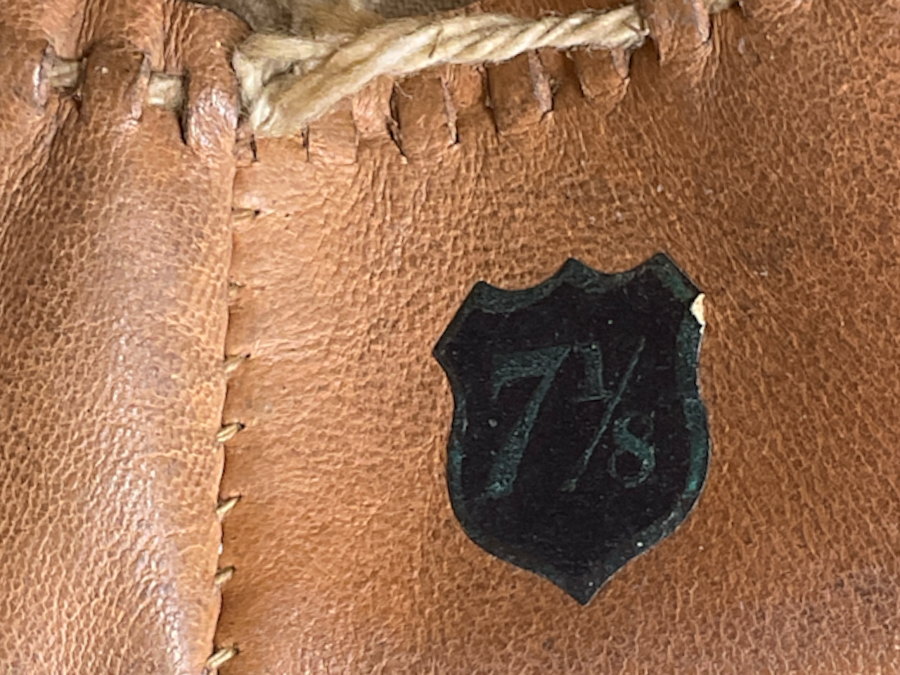 WW2 Canadian British Wolseley Tropical Sun Helmet Size 7 1/8 WW2 Canadian British Wolseley Tropical Sun Helmet Size 7 1/8