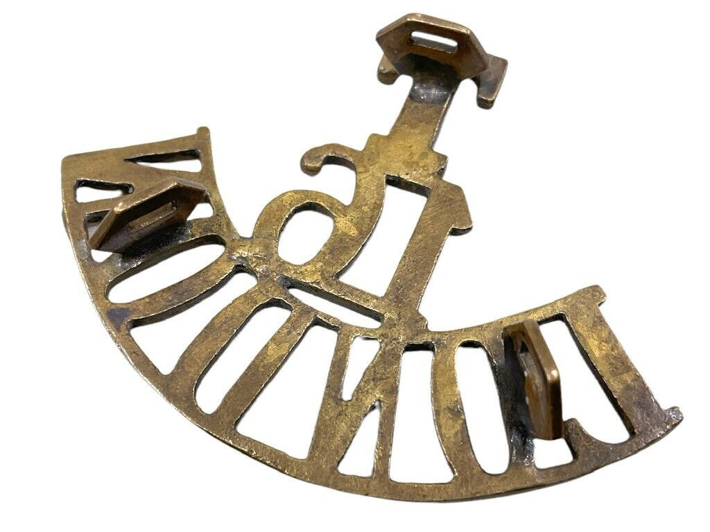 WW1 British BEF 16th Territorial London Shoulder Title Single WW1 British BEF 16th Territorial London Shoulder Title Single