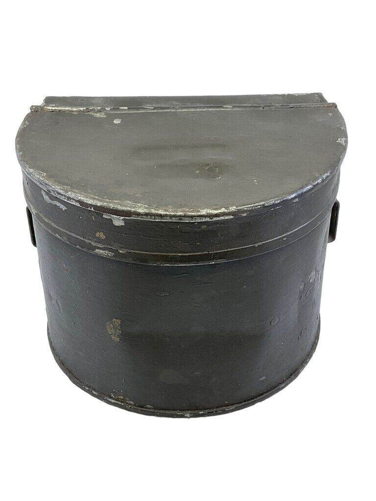 WW1 Canadian 18 Pounder Grease Tin 1918 Dated WW1 Canadian 18 Pounder Grease Tin 1918 Dated