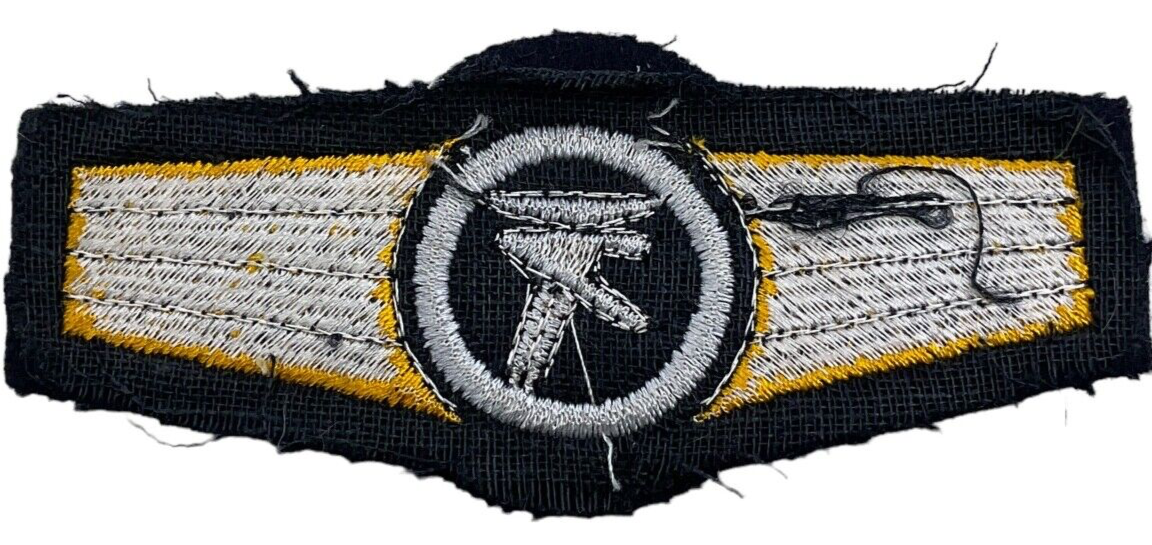 West German Air Force Silver Grade Specialist Trade Wing Insignia 1 West German Air Force Silver Grade Specialist Trade Wing Insignia 1