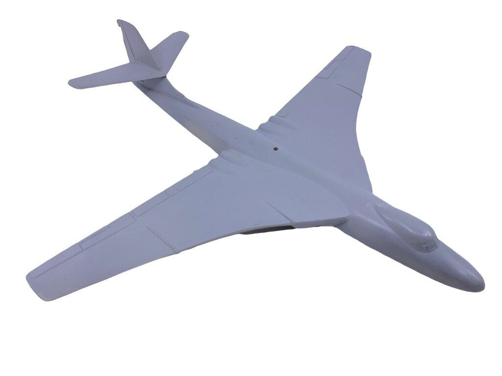 British RAF Valiant Bomber Aircraft ID Model USAF 1956 1:144 Scale British RAF Valiant Bomber Aircraft ID Model USAF 1956 1:144 Scale