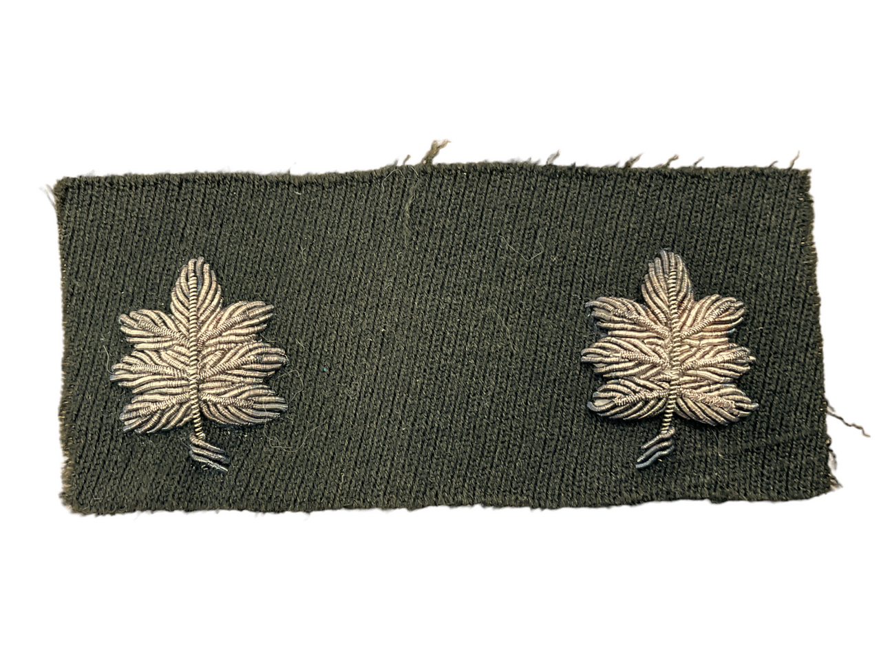 WW2 US Bullion Embroidered Rank Insignia Lieutenant Colonel Pair 2 WW2 US Bullion Embroidered Rank Insignia Lieutenant Colonel Pair 2