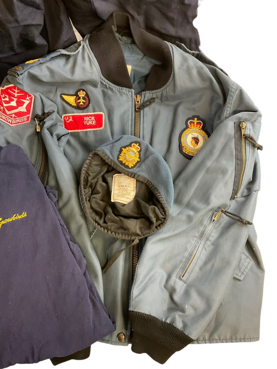 Canadian Forces RCAF 431 Squadron Snowbirds Flight Suit Jackets Shirts Headgear Canadian Forces RCAF 431 Squadron Snowbirds Flight Suit Jackets Shirts Headgear