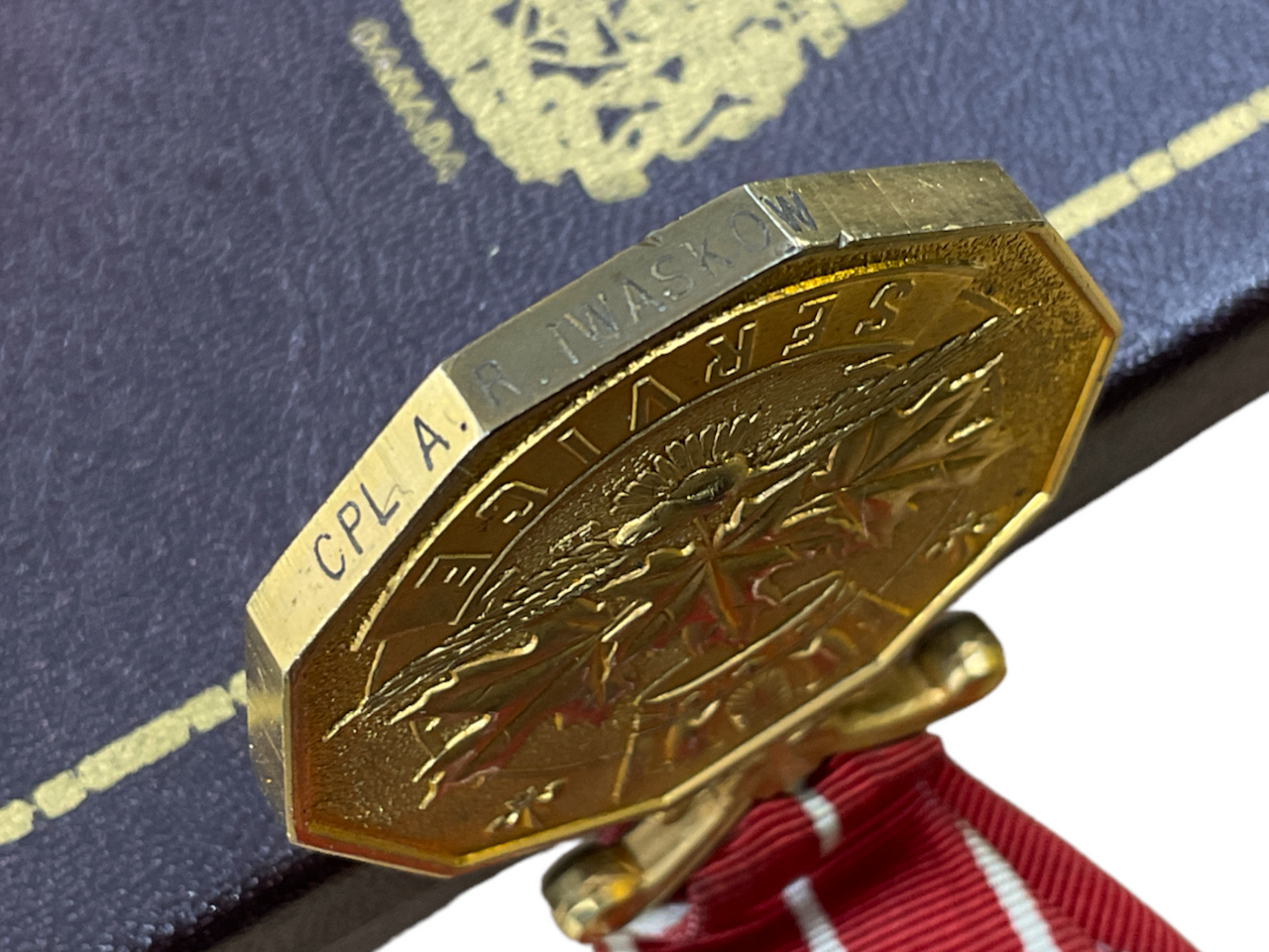 Canadian Forces Decoration Medal CD & Bar Cpl Iwaskow Canadian Forces Decoration Medal CD & Bar Cpl Iwaskow