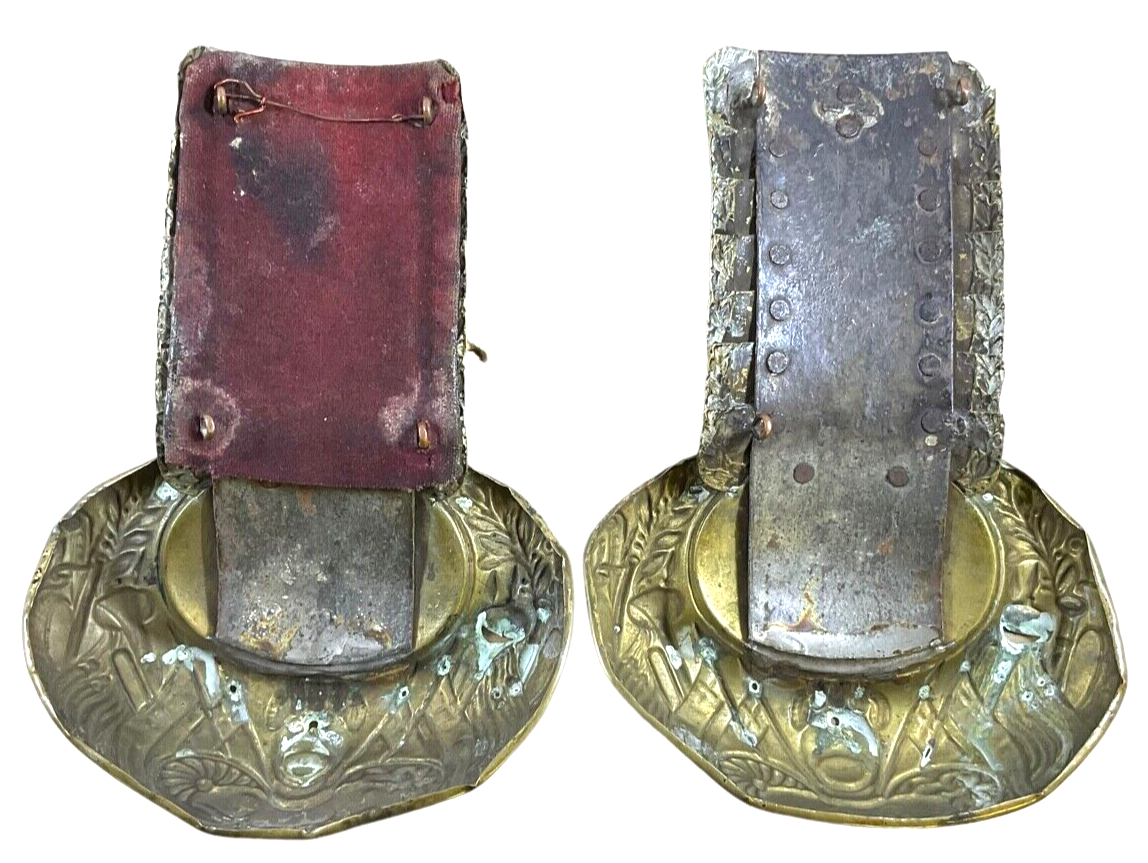 Victorian British Cavalry Officers Brass Epaulette's Shoulder Boards Victorian British Cavalry Officers Brass Epaulette's Shoulder Boards