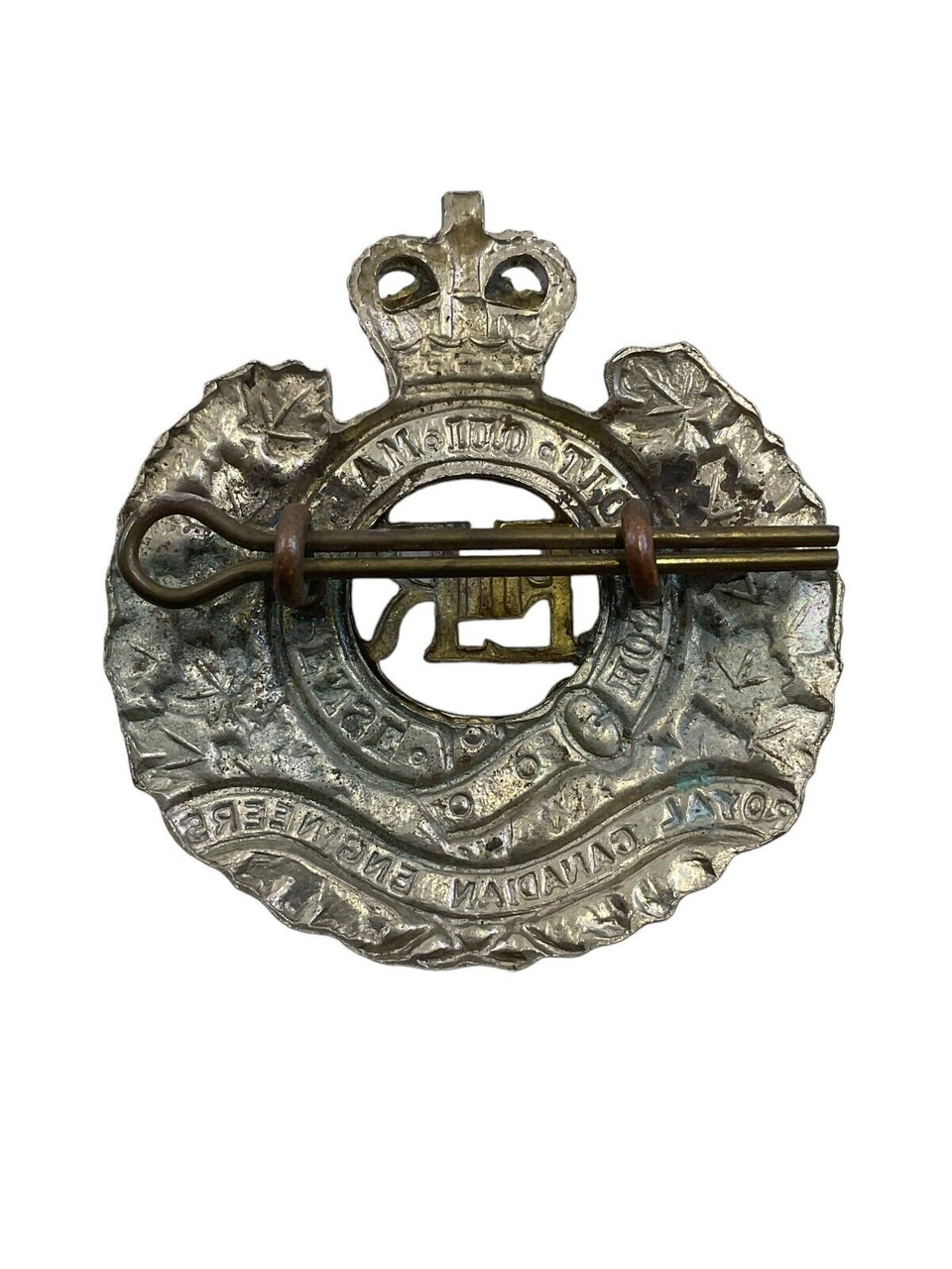 Royal Canadian Engineers RCE Cap Badge Royal Canadian Engineers RCE Cap Badge