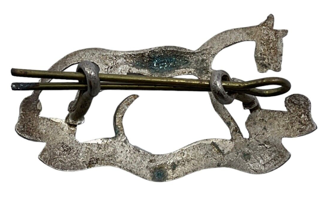 WW2 British Royal Berkshire Officers Cap Badge WW2 British Royal Berkshire Officers Cap Badge