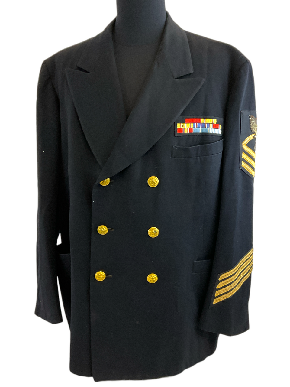US USN Navy Officers Jacket With Japanese Embroidered Insignia & WW2 Medal Bar US USN Navy Officers Jacket With Japanese Embroidered Insignia & WW2 Medal Bar