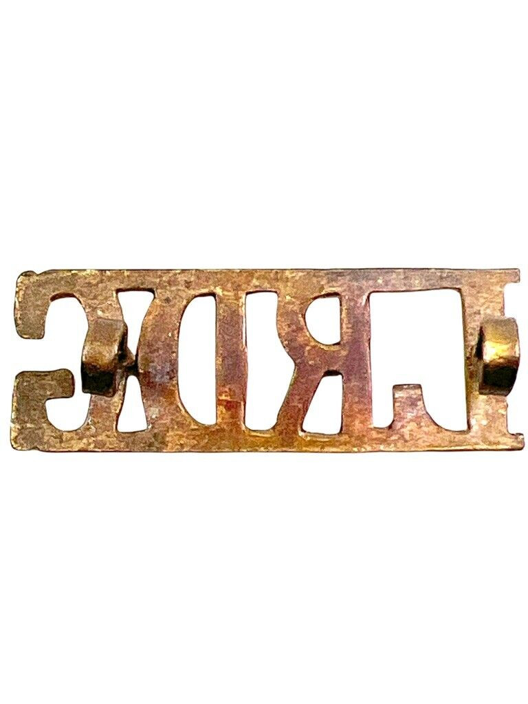 WW2 British LRDG Long Range Desert Group Brass Shoulder Title Single WW2 British LRDG Long Range Desert Group Brass Shoulder Title Single