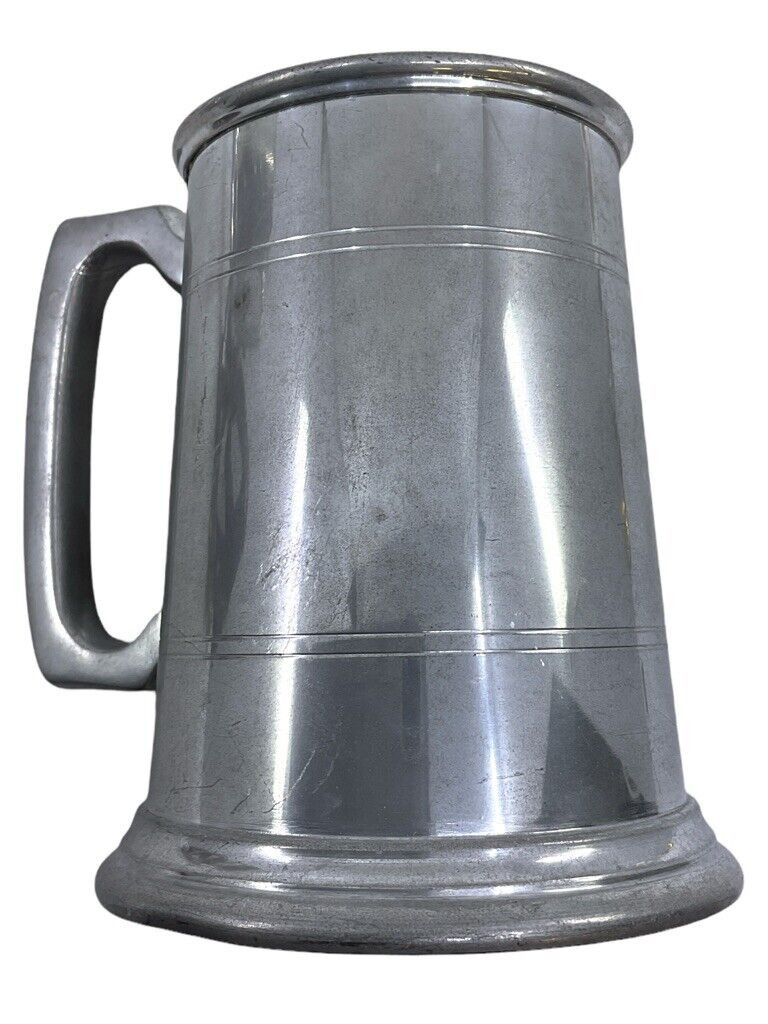 Canadian Forces 3 RCR Sgts Mess 1960 Pewter Mug W/O H Bingeman Canadian Forces 3 RCR Sgts Mess 1960 Pewter Mug W/O H Bingeman