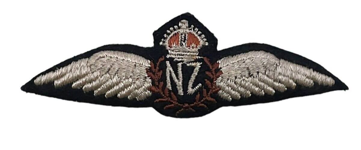 WW2 Royal New Zealand Air Force RNZAF Padded Canadian Made Pilots Wing WW2 Royal New Zealand Air Force RNZAF Padded Canadian Made Pilots Wing