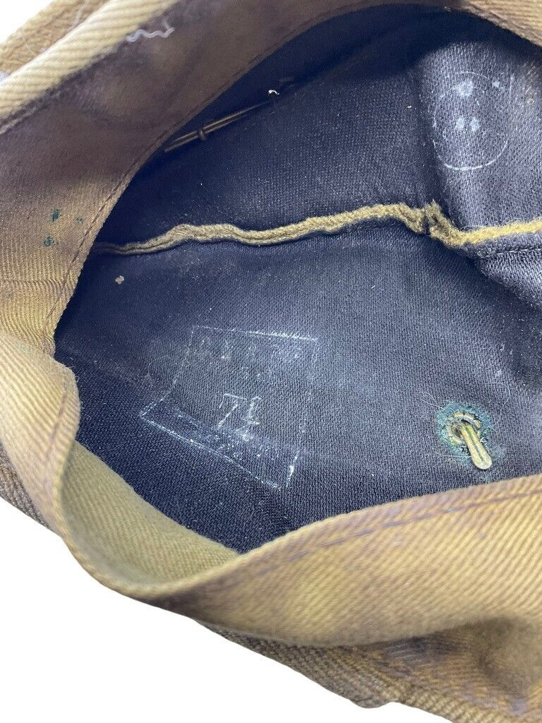 WW2 Canadian Le Regiment De Hull Khaki Wedge Cap Size 7 1/4 1944 Dated WW2 Canadian Le Regiment De Hull Khaki Wedge Cap Size 7 1/4 1944 Dated