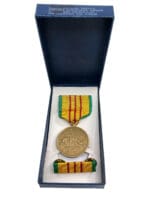 US Vietnam Full Size Service Medal in Box of Issue Dated 1967 US Vietnam Full Size Service Medal in Box of Issue Dated 1967