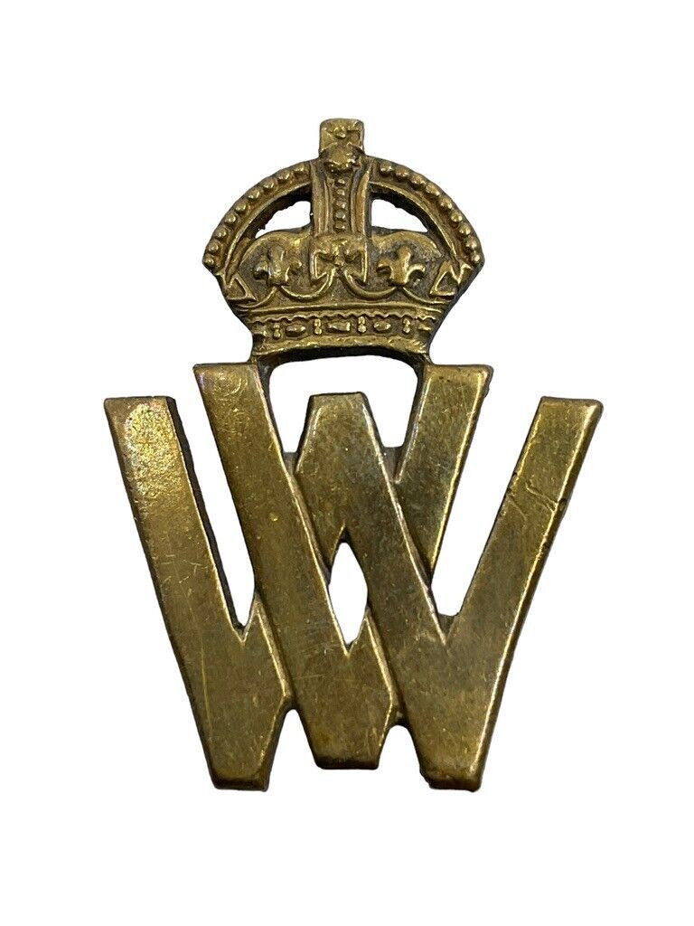 WW1 British War Workers Lapel Badge Numbered 208740 WW1 British War Workers Lapel Badge Numbered 208740