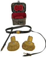 WW1 British Royal Navy Reserve RNR Officers Shoulder Boards Sword Belt Cased Set WW1 British Royal Navy Reserve RNR Officers Shoulder Boards Sword Belt Cased Set