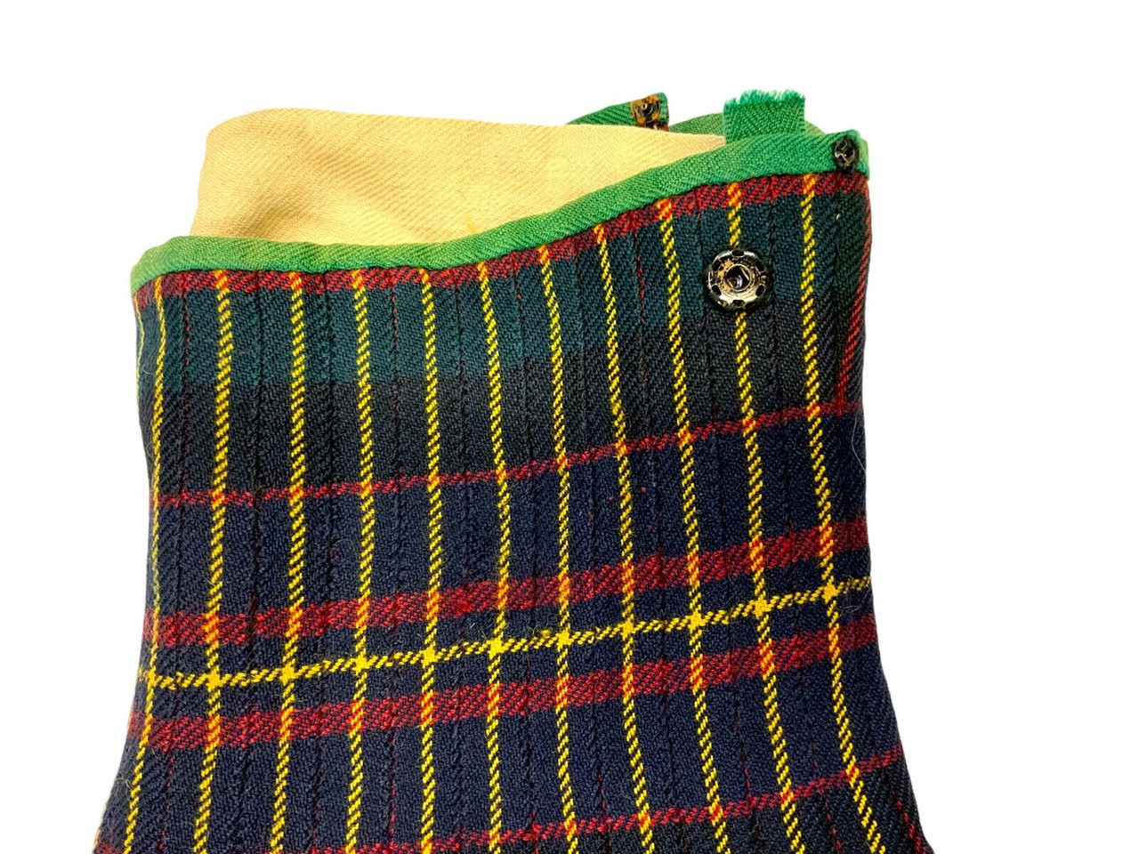 Canadian Cameron Highlanders Of Ottawa 1921 Dated Kilt No Buckles Canadian Cameron Highlanders Of Ottawa 1921 Dated Kilt No Buckles