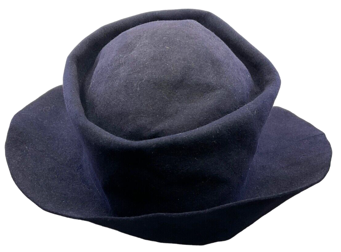 WW2 Royal Canadian Navy WRENS Women's Cap Size 22 WW2 Royal Canadian Navy WRENS Women's Cap Size 22