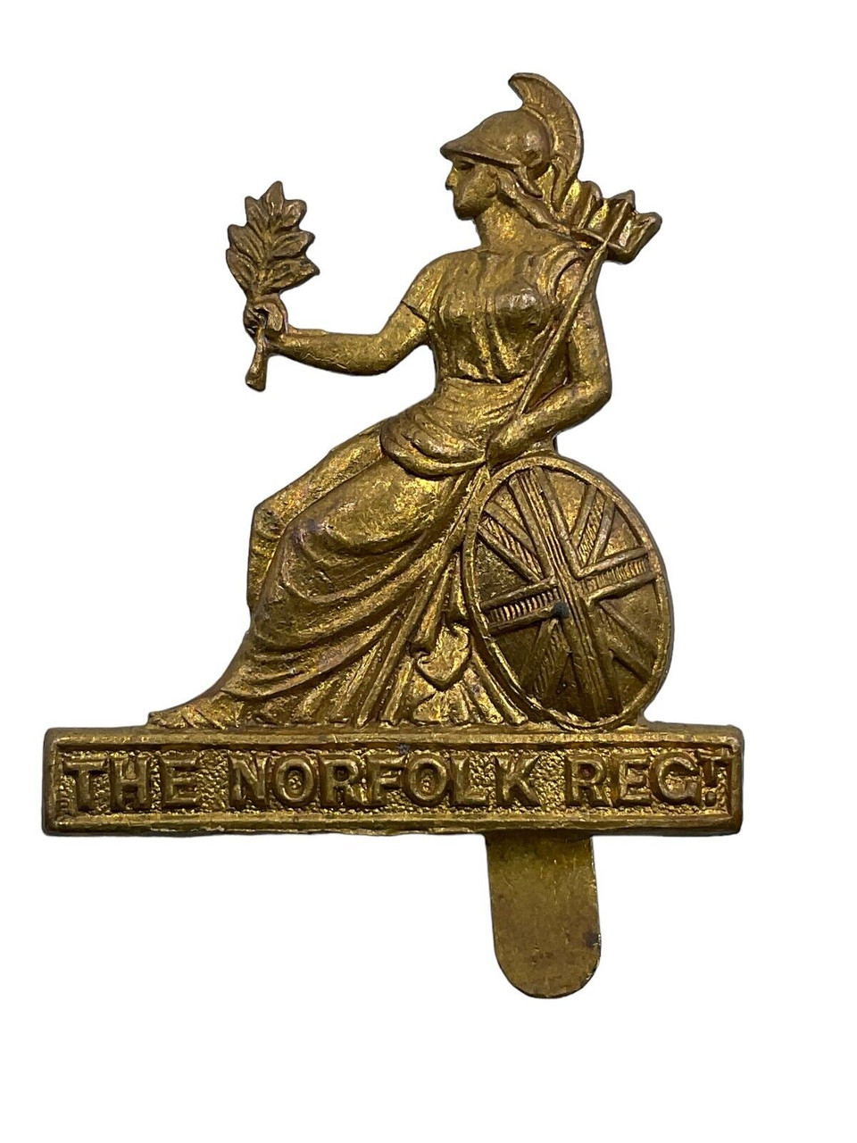 WW2 British Norfolk Regiment Cap Badge WW2 British Norfolk Regiment Cap Badge