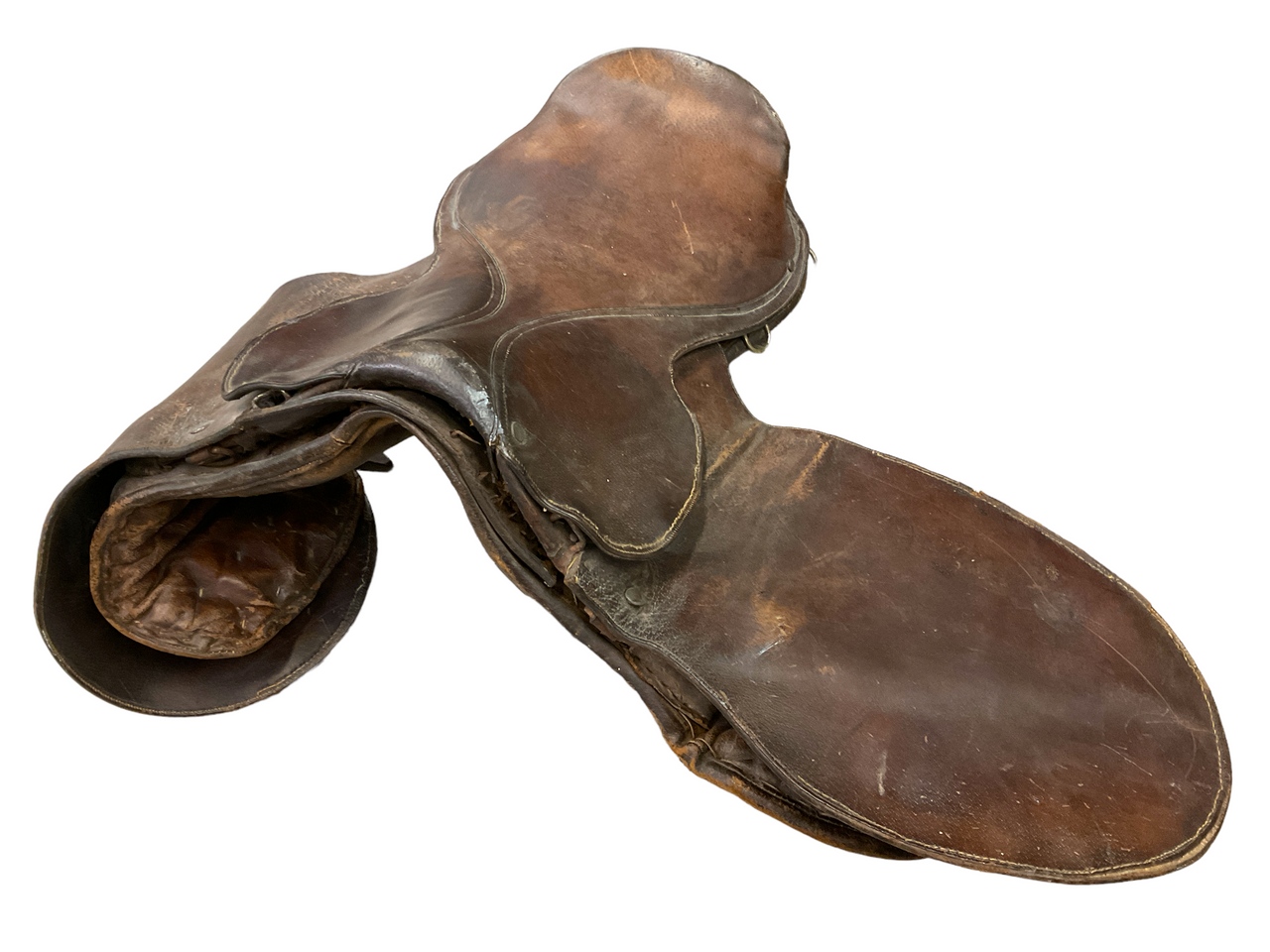 WW1 Canadian CEF Leather Saddle WW1 Canadian CEF Leather Saddle