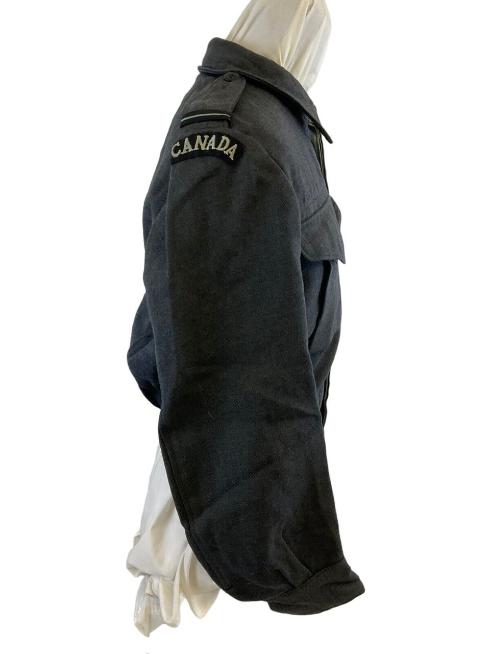 WW2 Canadian RCAF Air Gunners AG Officers Battle Dress Jacket C Broad Arrowed WW2 Canadian RCAF Air Gunners AG Officers Battle Dress Jacket C Broad Arrowed