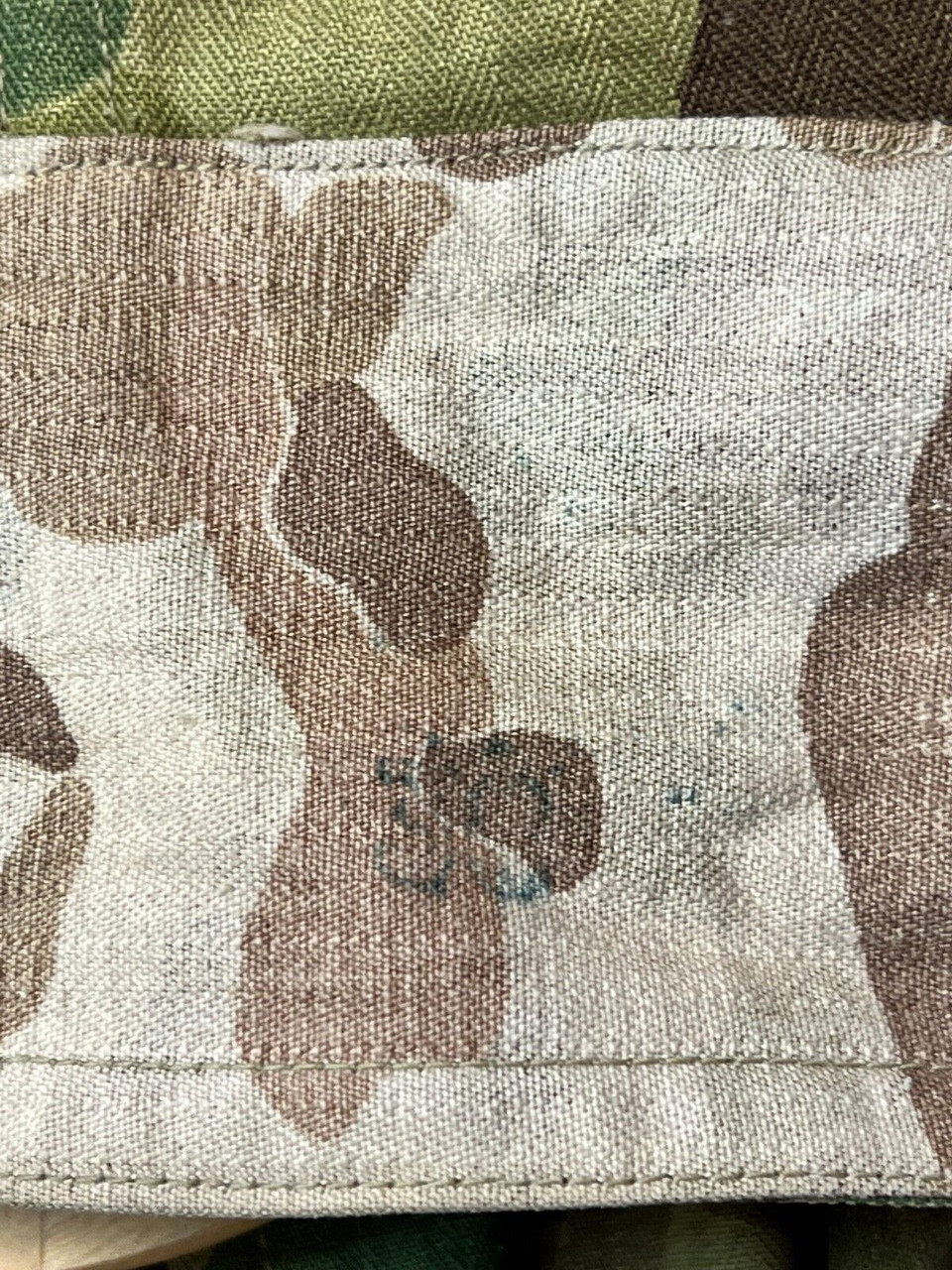 WW2 US USMC Paramarine Airborne Reversible Step In Smock Camouflage Size 38 RARE WW2 US USMC Paramarine Airborne Reversible Step In Smock Camouflage Size 38 RARE