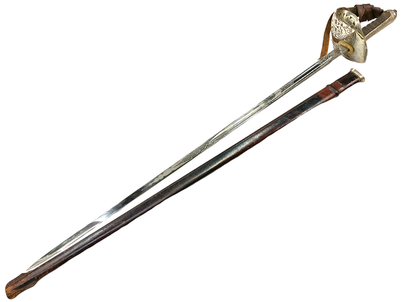 WW1 Canadian CEF Lorne Rifles Lt Barclay Officers Sword with Scabbard WW1 Canadian CEF Lorne Rifles Lt Barclay Officers Sword with Scabbard