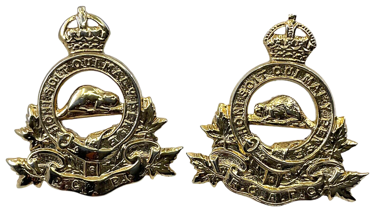WW2 Royal Canadian Army Pay Corps Collar Badge Insignia Pair WW2 Royal Canadian Army Pay Corps Collar Badge Insignia Pair