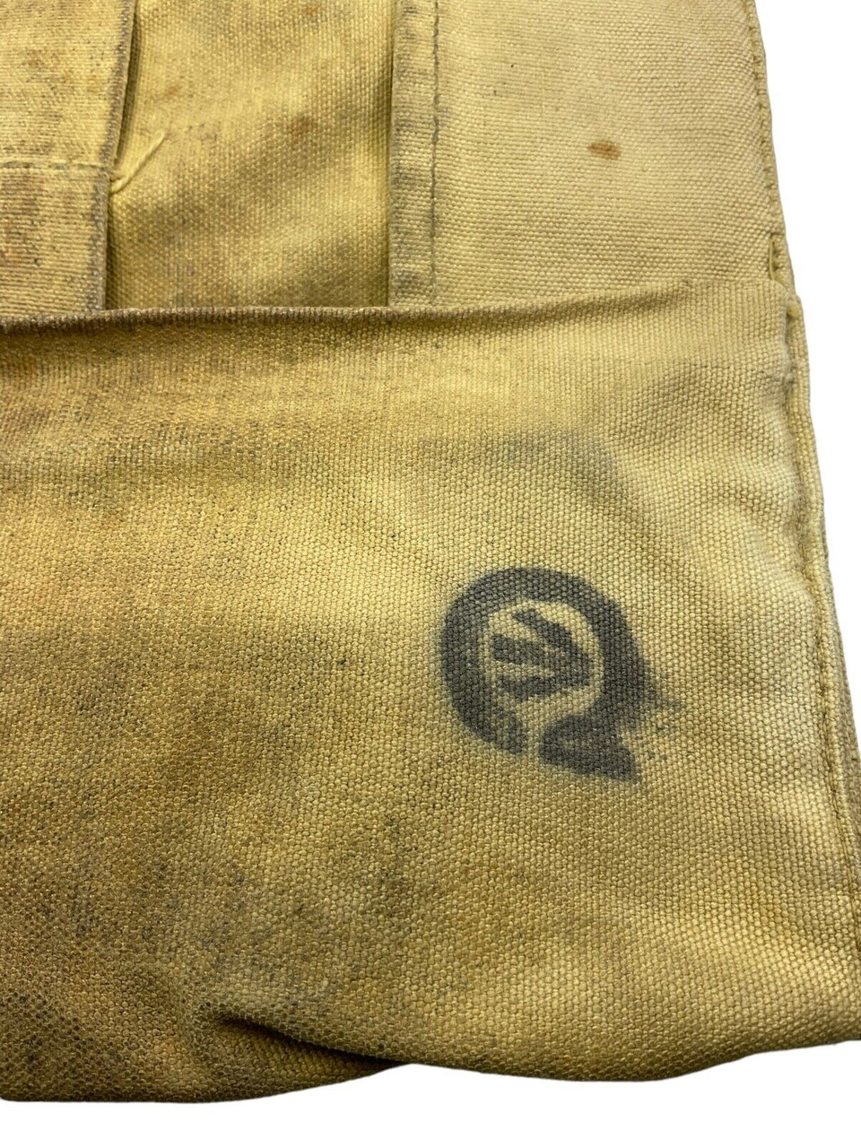 WW1 Canadian CEF Holdall Made In Berlin Ontario C Broad Arrow Stamped WW1 Canadian CEF Holdall Made In Berlin Ontario C Broad Arrow Stamped