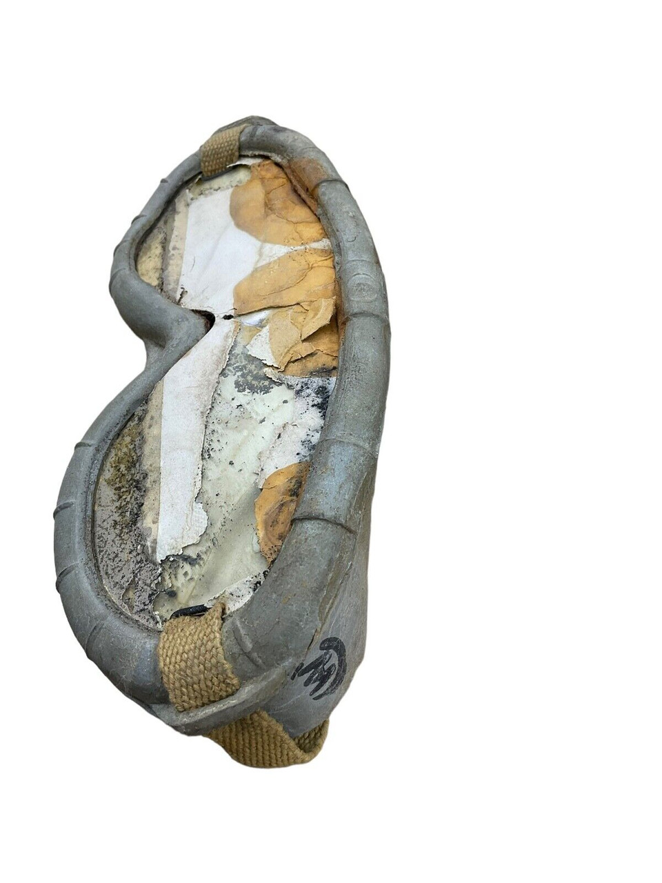 WW2 Canadian Issued Rubber Goggles In Case WW2 Canadian Issued Rubber Goggles In Case