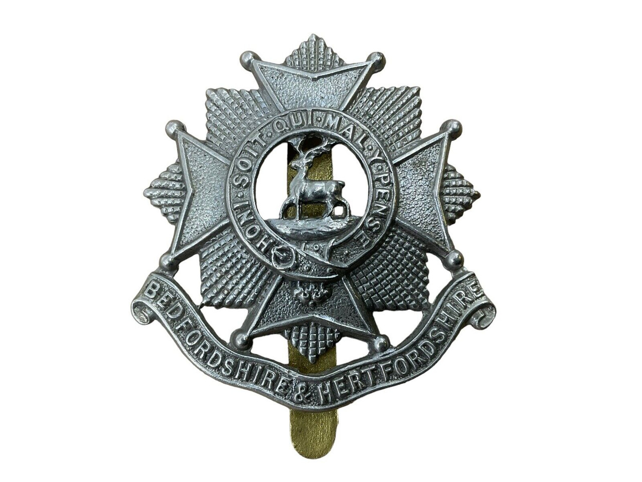 WW2 British Bedfordshire & Hertfordshire Regiment Cap Badge WW2 British Bedfordshire & Hertfordshire Regiment Cap Badge