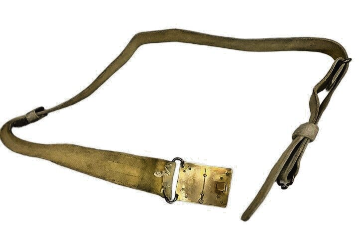 Canadian 48th Highlanders Shield Pattern Officers Buff Leather Belt and Buckle Canadian 48th Highlanders Shield Pattern Officers Buff Leather Belt and Buckle