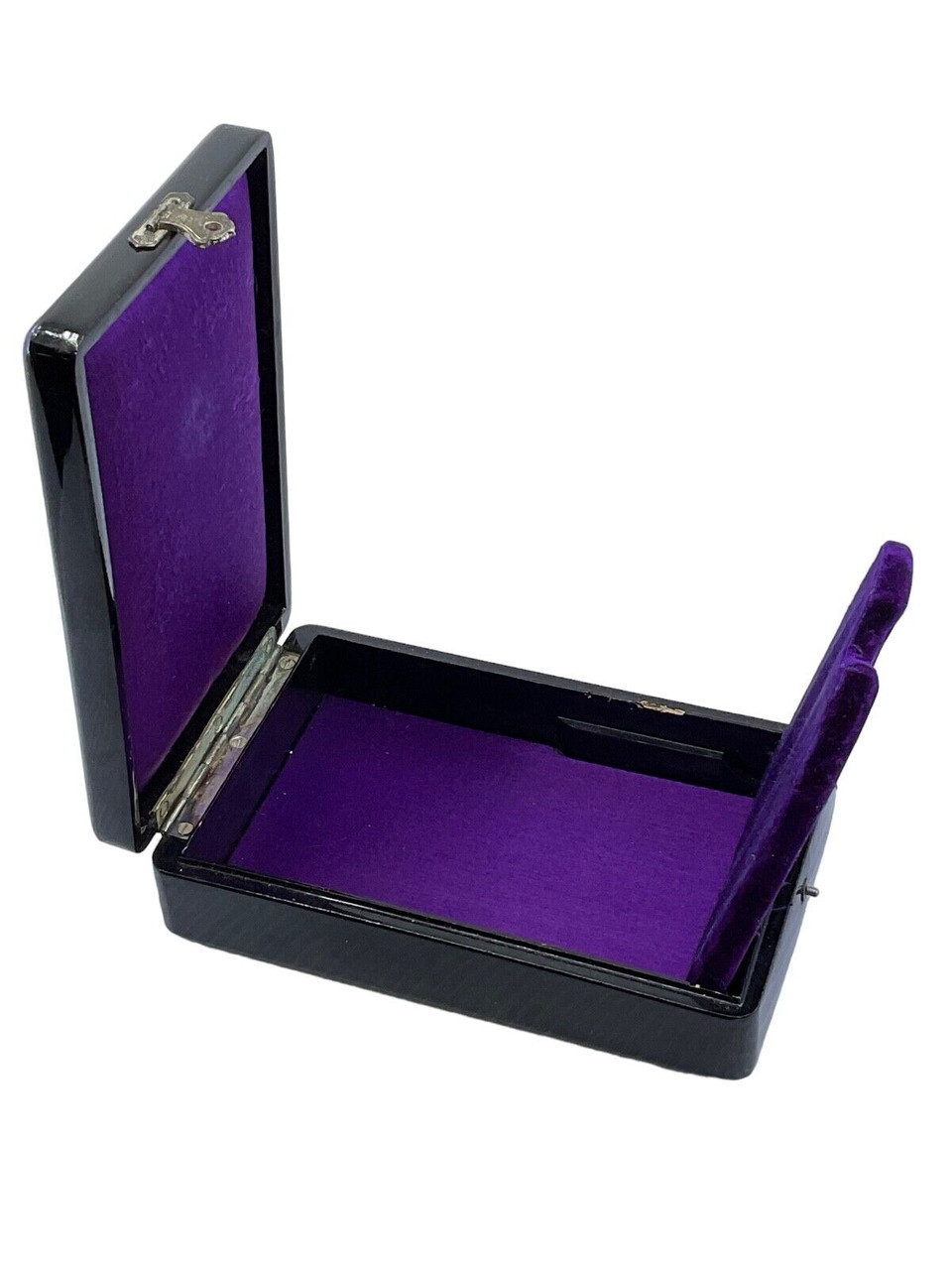 WW2 Japanese Order of the Rising Sun Neck Award in Case of Issue WW2 Japanese Order of the Rising Sun Neck Award in Case of Issue