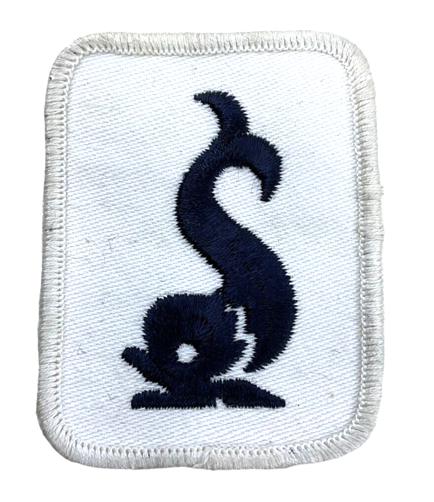 Canadian RCN Submarine Sleeve Patch Insignia Canadian RCN Submarine Sleeve Patch Insignia