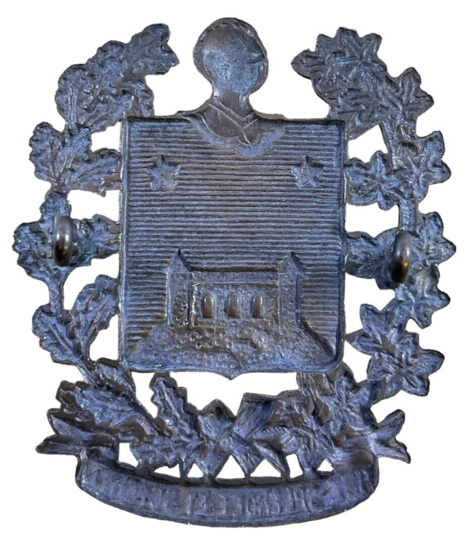 WW2 Canadian COTC University Of Montreal Cap Badge Insignia WW2 Canadian COTC University Of Montreal Cap Badge Insignia