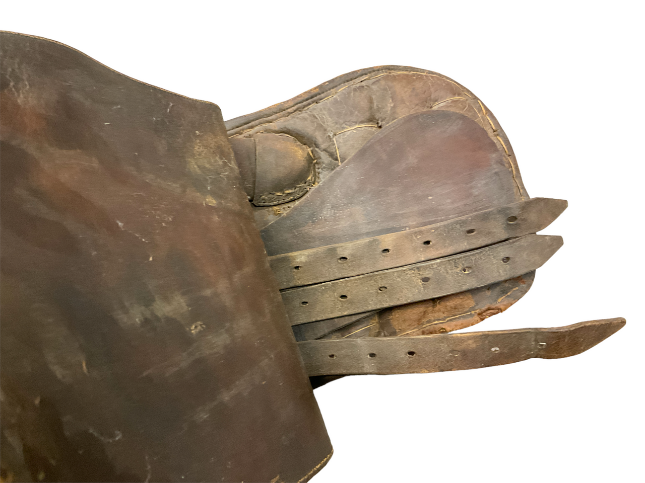 WW1 Canadian CEF Leather Saddle WW1 Canadian CEF Leather Saddle