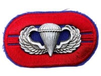 US Army 505th Airborne 2nd Battalion Jump Oval Wings Insignia US Army 505th Airborne 2nd Battalion Jump Oval Wings Insignia