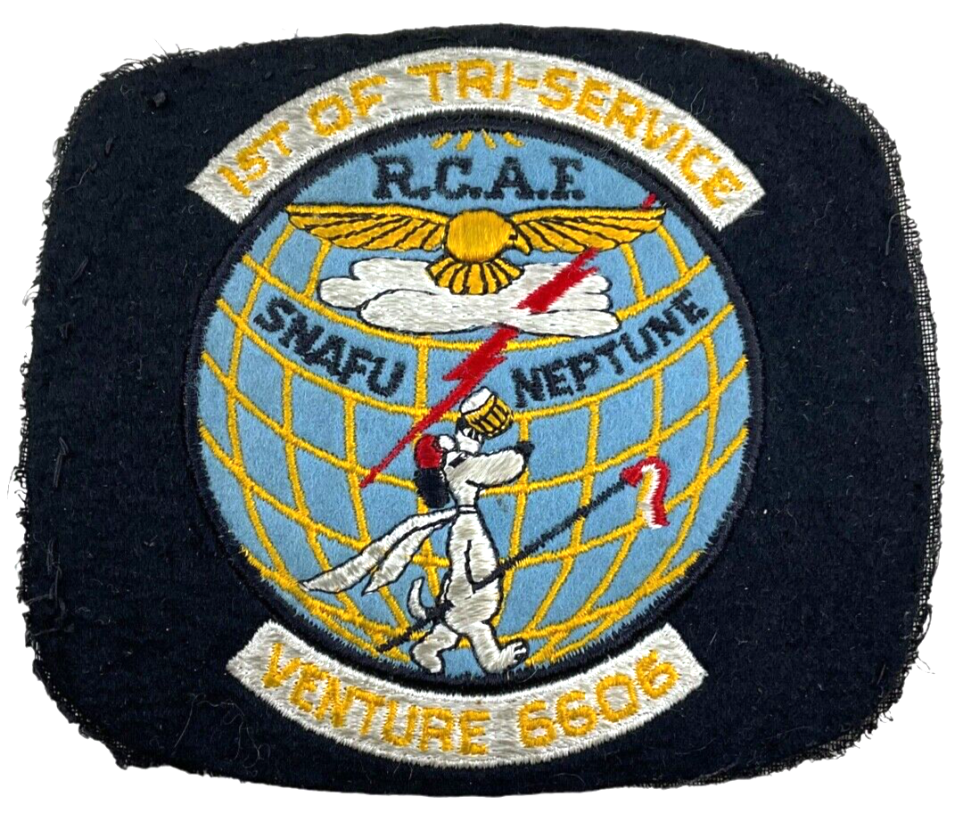 Canadian RCAF SNAFU Neptune 1st of Tri-Service Venture 6606 Crest Patch Snoopy Canadian RCAF SNAFU Neptune 1st of Tri-Service Venture 6606 Crest Patch Snoopy