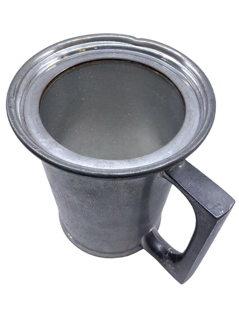 Canadian Forces 3 RCR Lieutenant Best Candidate 1967 Pewter Mug DH Bingeman Canadian Forces 3 RCR Lieutenant Best Candidate 1967 Pewter Mug DH Bingeman