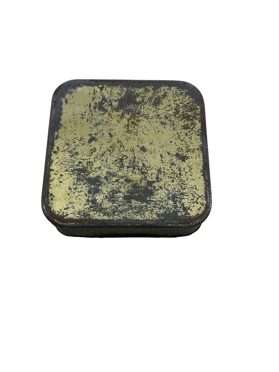 WW2 British Canadian Sterilizing Outfit For Water Bottles Tin EMPTY WW2 British Canadian Sterilizing Outfit For Water Bottles Tin EMPTY