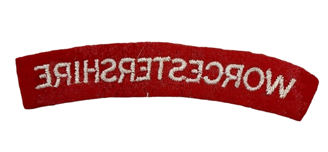 WW2 British Worcestershire Regiment Shoulder Title Insignia Single WW2 British Worcestershire Regiment Shoulder Title Insignia Single