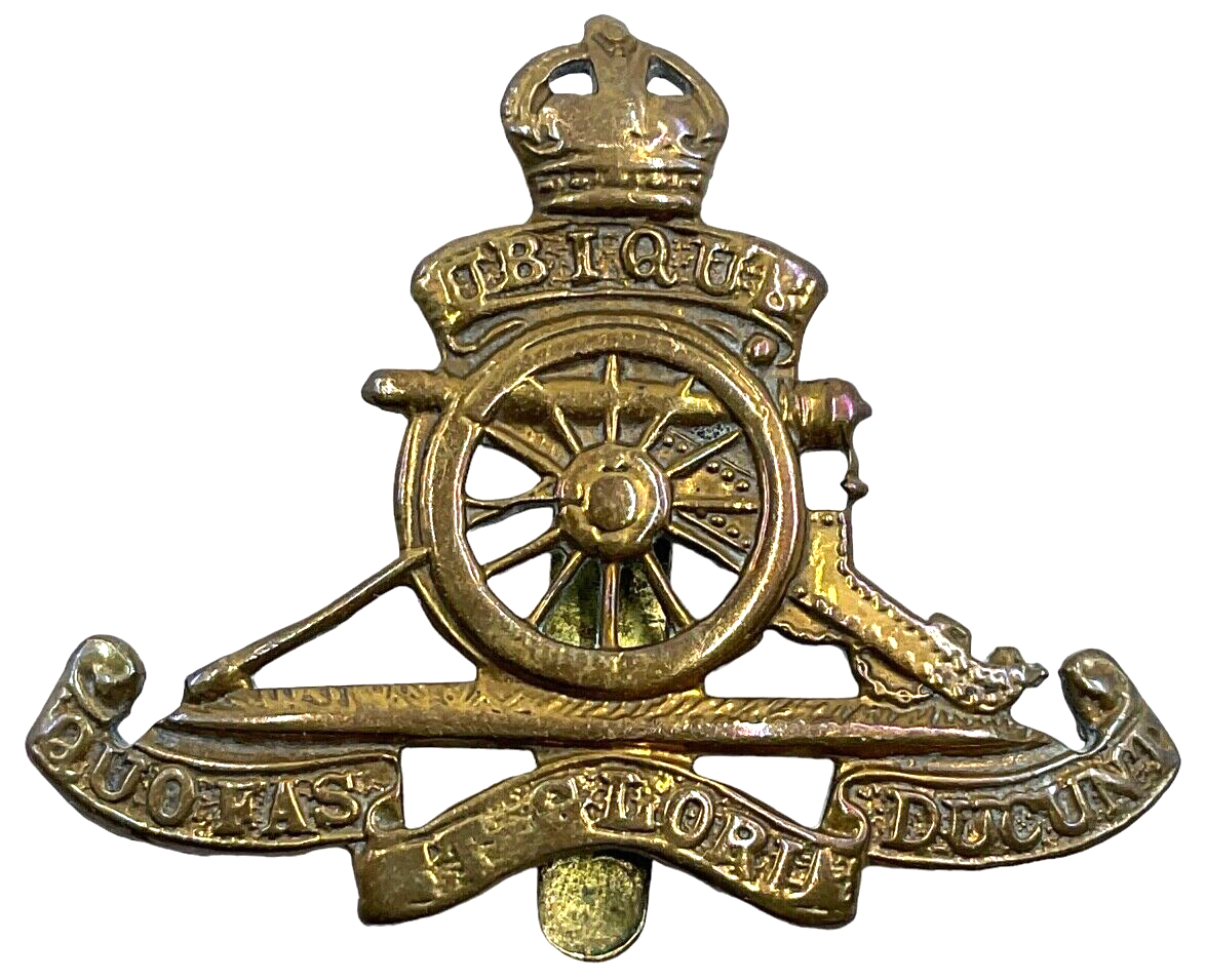 WW2 British Canadian Royal Artillery Beret Badge WW2 British Canadian Royal Artillery Beret Badge