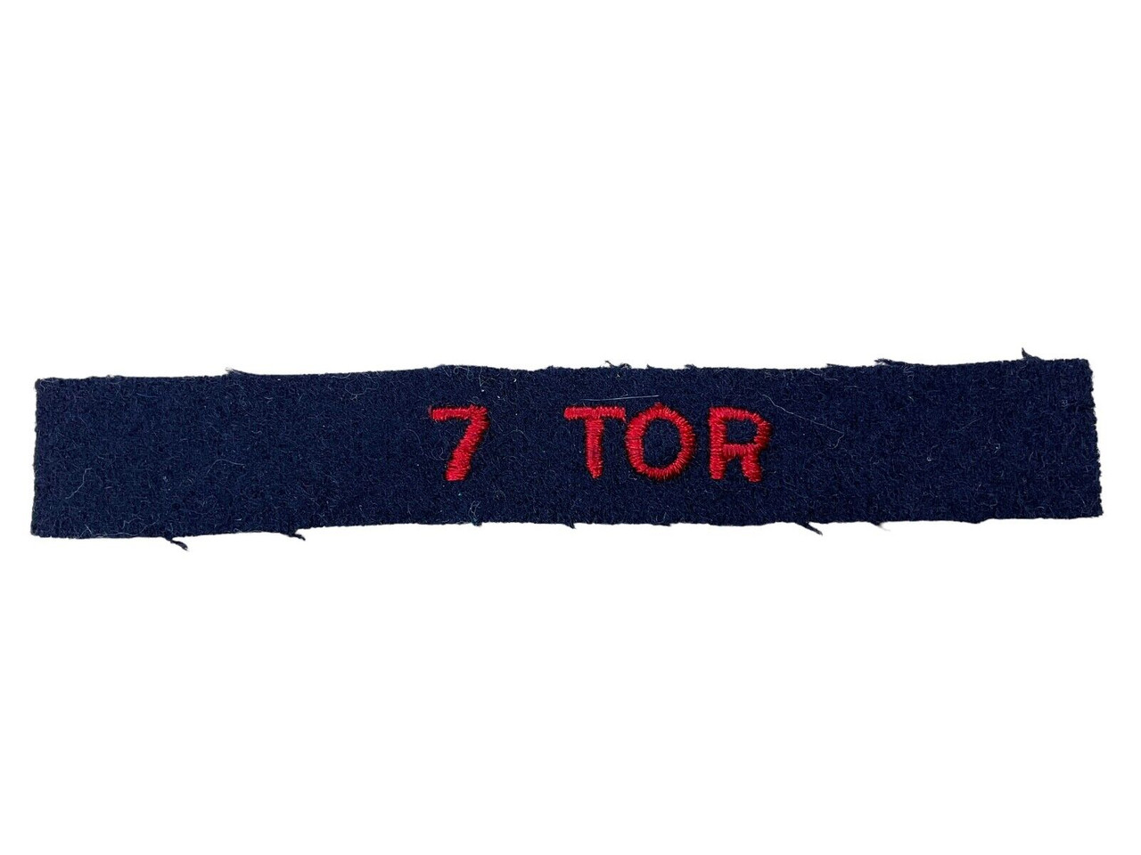 Canadian RCA Artillery 7th TOR Shoulder Title Slip On Canadian RCA Artillery 7th TOR Shoulder Title Slip On