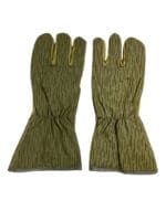 East German Rain Pattern Camouflage Gauntlet Gloves East German Rain Pattern Camouflage Gauntlet Gloves
