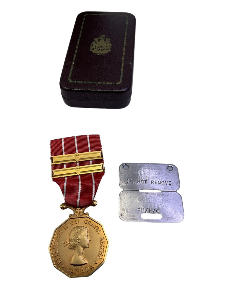 Canadian Forces RCAF Order of Military Merit CD with Two Bars SSM Medal Group Researched Canadian Forces RCAF Order of Military Merit CD with Two Bars SSM Medal Group Researched