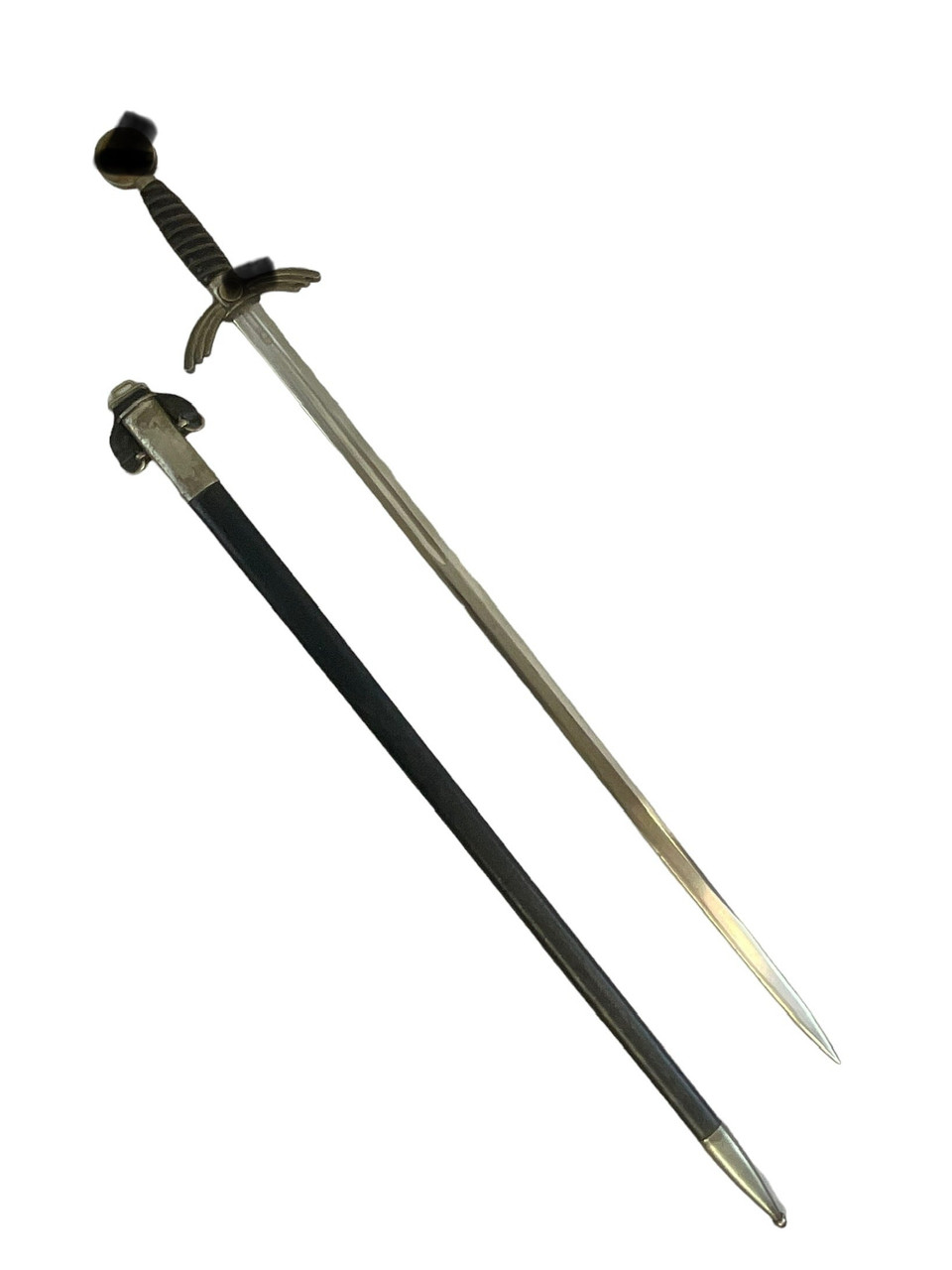 WW2 German Luftwaffe Officers Sword Unit Marked Maker Paul Weyersburg WW2 German Luftwaffe Officers Sword Unit Marked Maker Paul Weyersburg