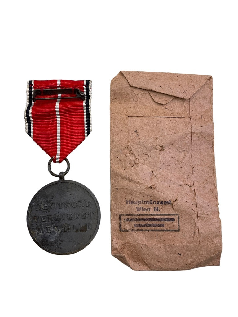 WW2 German Eagle Order Medal with Envelope of Issue Maker 30 Hauptmünzambt Wien WW2 German Eagle Order Medal with Envelope of Issue Maker 30 Hauptmünzambt Wien