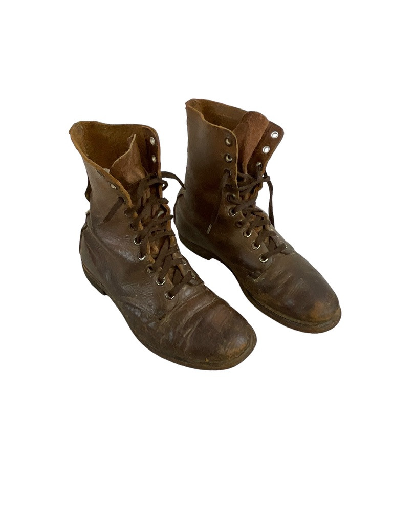 WW1 Canadian Royal Flying Corps Officers Maternity Jacket Boots Pants Grouping Attributed WW1 Canadian Royal Flying Corps Officers Maternity Jacket Boots Pants Grouping Attributed