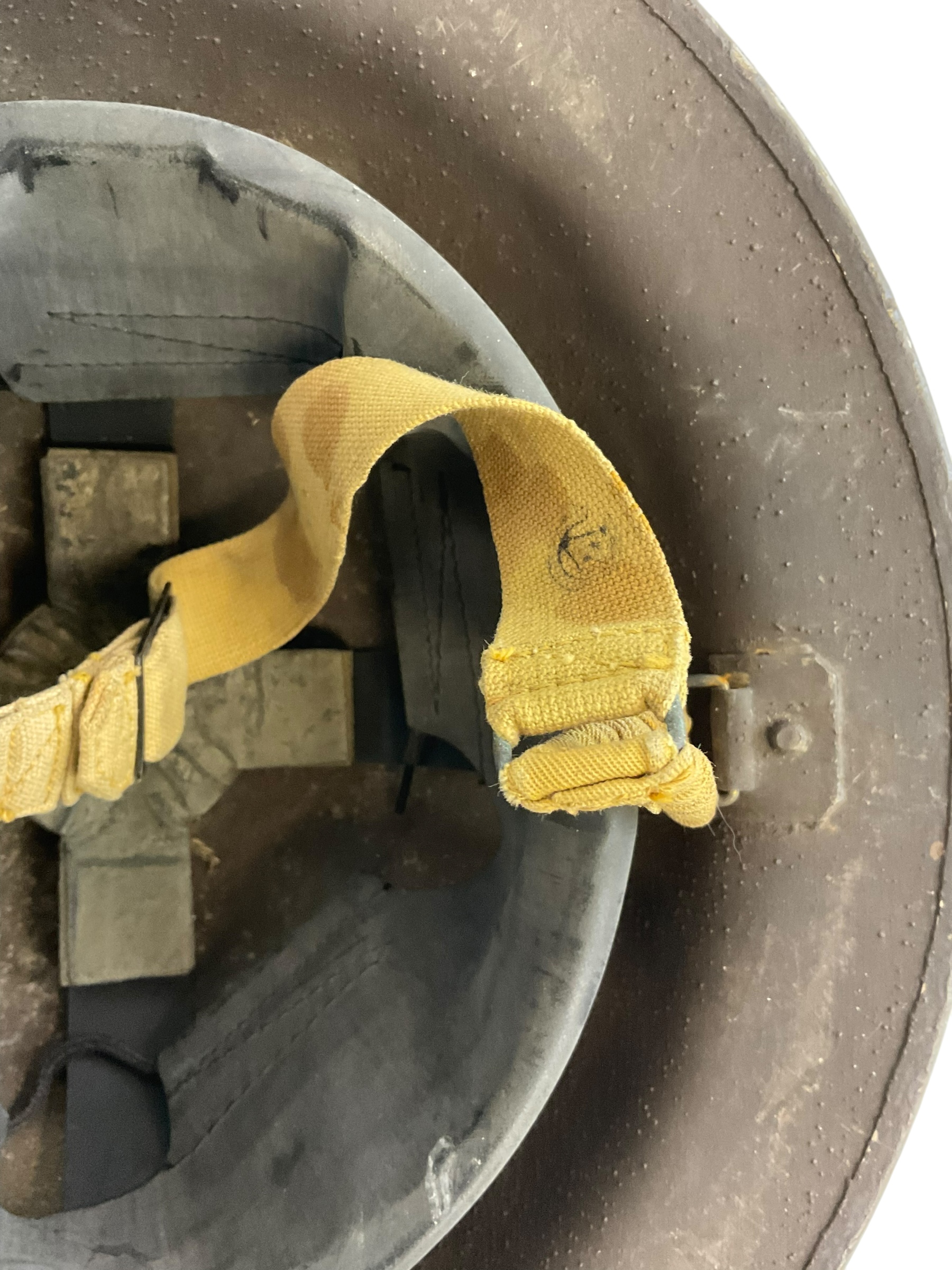 WW2 Canadian Mk2 Steel Helmet PPCLI Size 6 1/2 1943 Dated WW2 Canadian Mk2 Steel Helmet PPCLI Size 6 1/2 1943 Dated