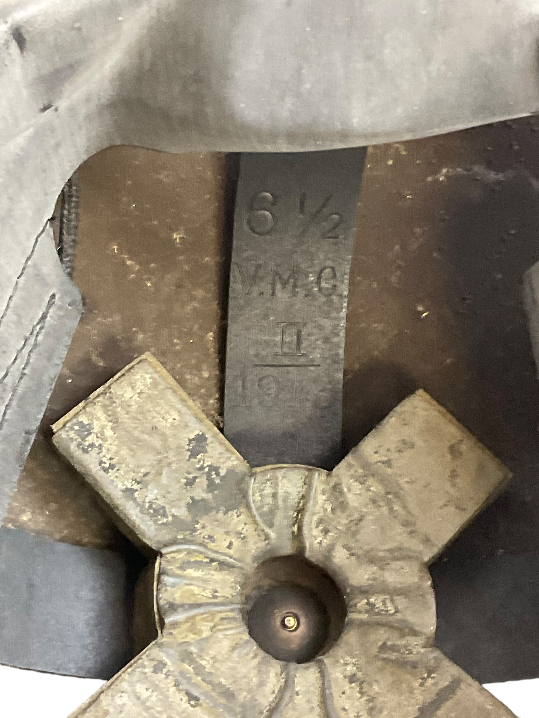 WW2 Canadian Mk2 Steel Helmet PPCLI Size 6 1/2 1943 Dated WW2 Canadian Mk2 Steel Helmet PPCLI Size 6 1/2 1943 Dated